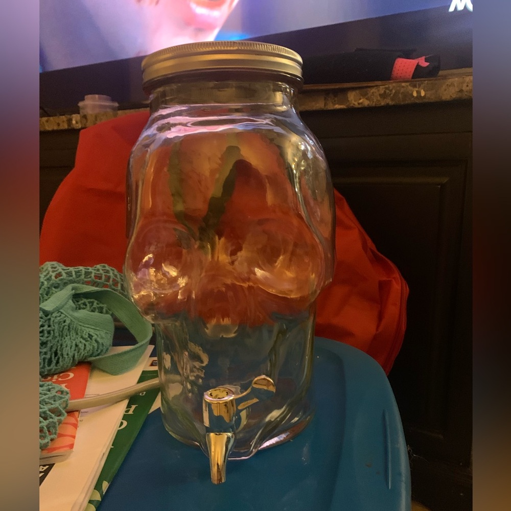 Clear Skull Glass Beverage Dispenser - Picture 2 of 5